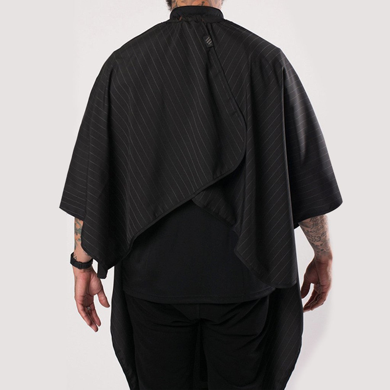 Barber Strong Cape-Black